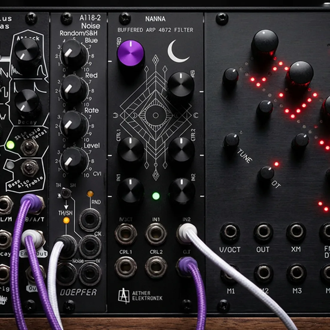 Aether Elektronik — NANNA Eurorack-Modul mit graviertem Panel-Design